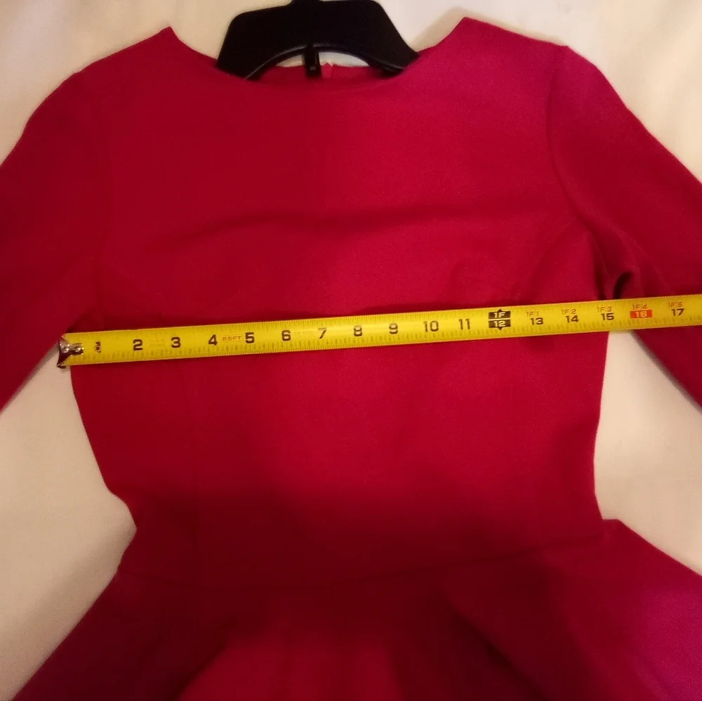 "JUST MILA" QUALITY ASYMETRICAL DRESS. - Picture 4 of 5